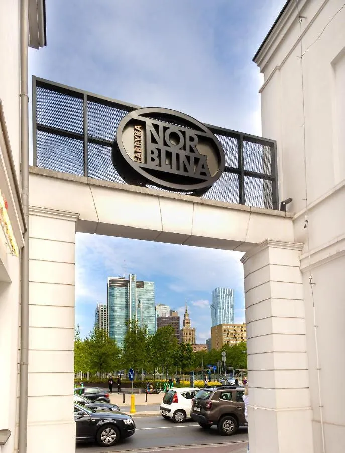 אכסניה ורשה Clicktheflat Norblin Factory Apart Rooms